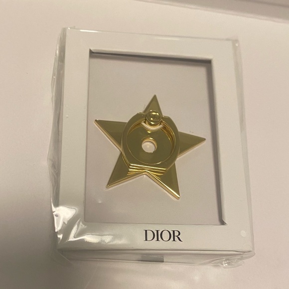 NIB Dior Gold Star Smartphone Ring - Picture 1 of 5